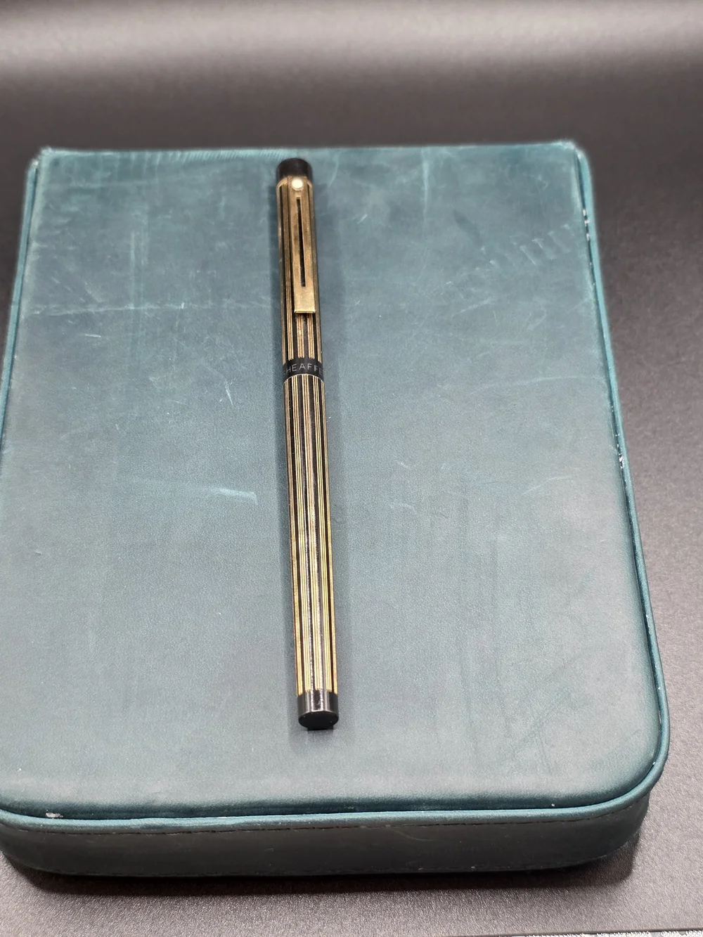 Vintage Sheaffer TARGA Slim Fountain Pen - 14K Gold Nib, Fine. White Dot